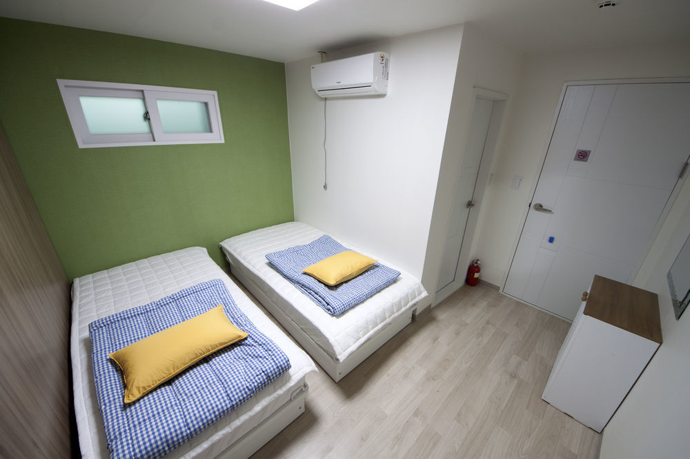 Tomato Guest House Сеул Экстерьер фото